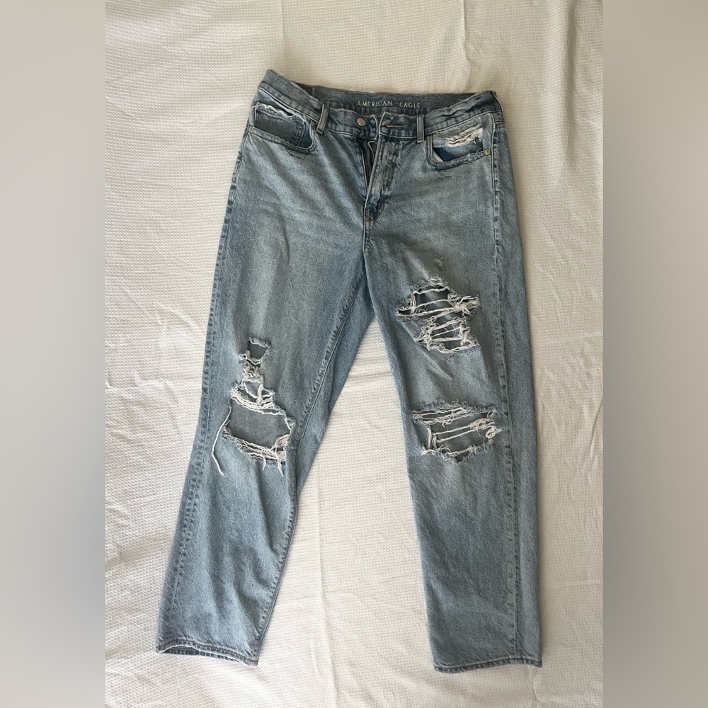ON HOLD dontbuypls American Eagle 90’sStraight Jean Light WashDistressed Size 12